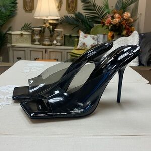 Good American Black Heels Size 10.5